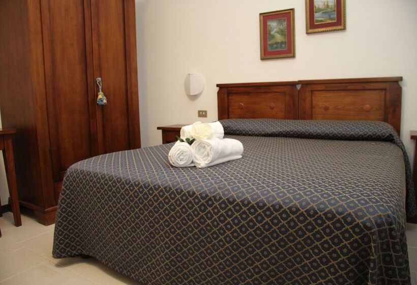 호텔 Residence I Due Pini