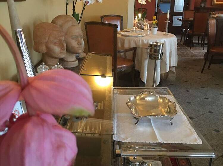 בית מלון כפרי Ristorante La Quartina