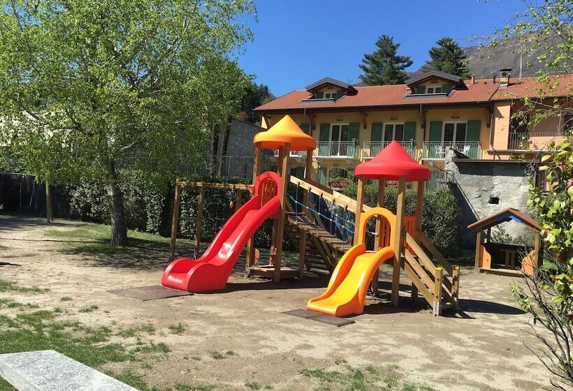 בית מלון כפרי Ristorante La Quartina