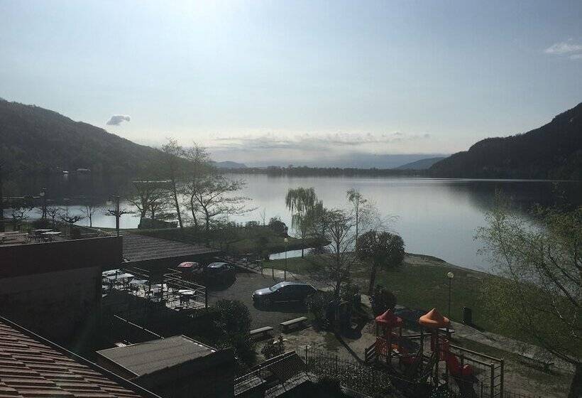 בית מלון כפרי Ristorante La Quartina