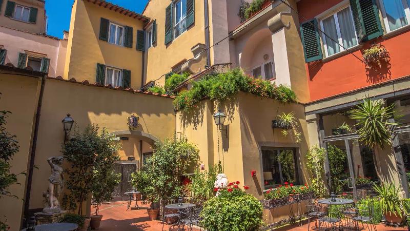 هتل Rivoli Boutique