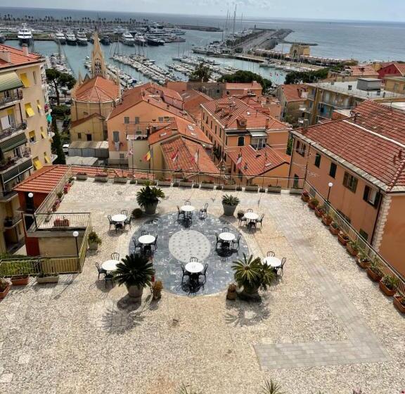 בית מלון כפרי Robinia