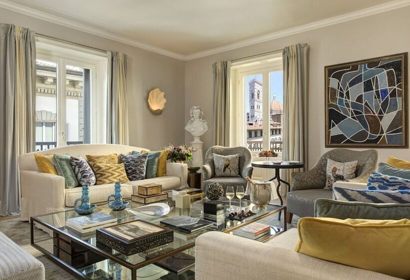 Rocco Forte Hotel Savoy