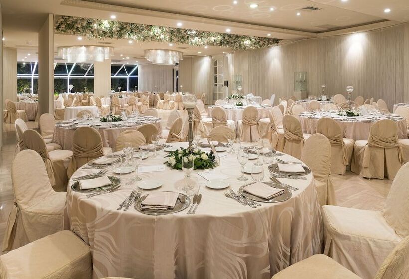 Sant Alphio Garden Hotel & Spa