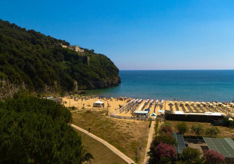 בית מלון כפרי Serapo