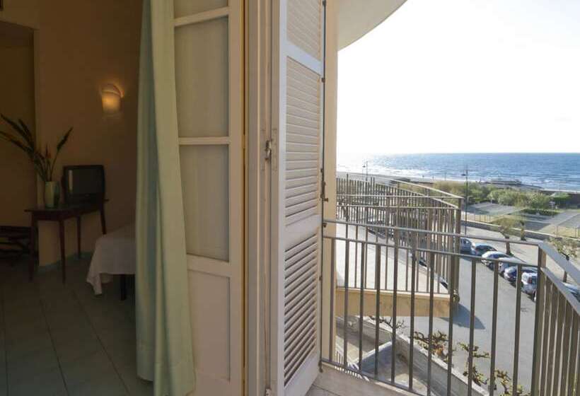 בית מלון כפרי Serapo