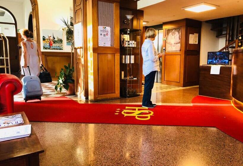 هتل Shelley E Delle Palme, Bw Signature Collection