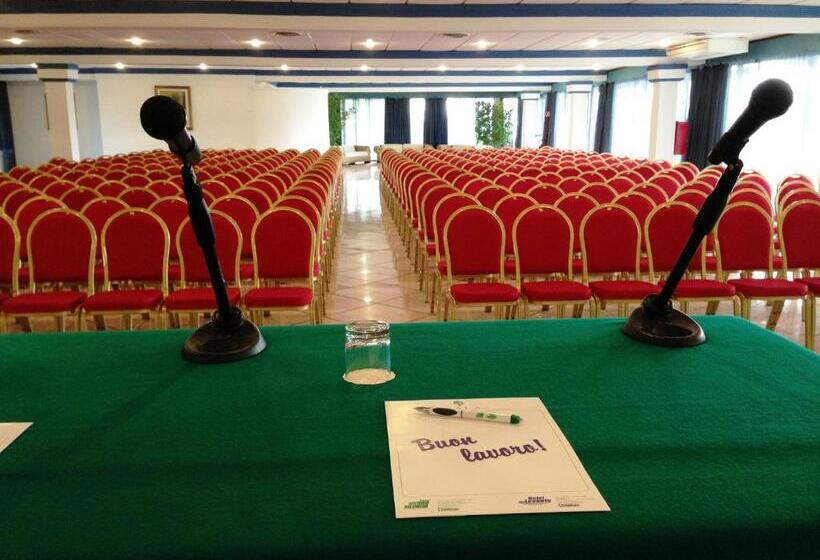 בית מלון כפרי Sierra Silvana