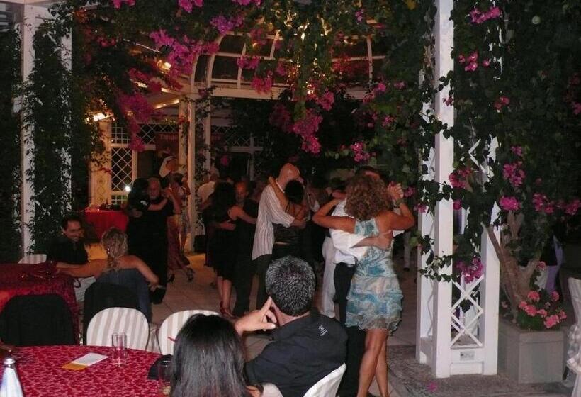 ホテル Sierra Silvana