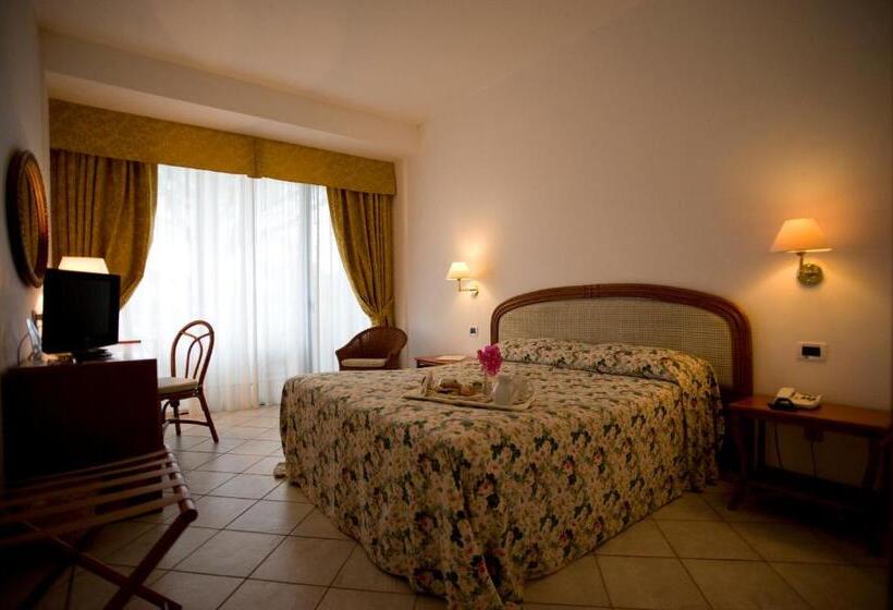 ホテル Sierra Silvana