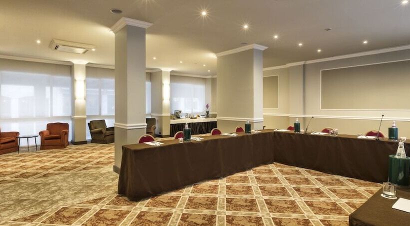 هتل Sina De La Ville