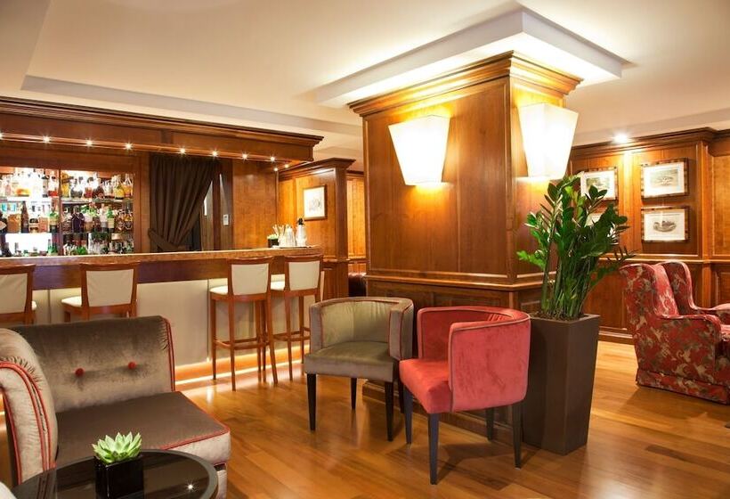 هتل Sina De La Ville