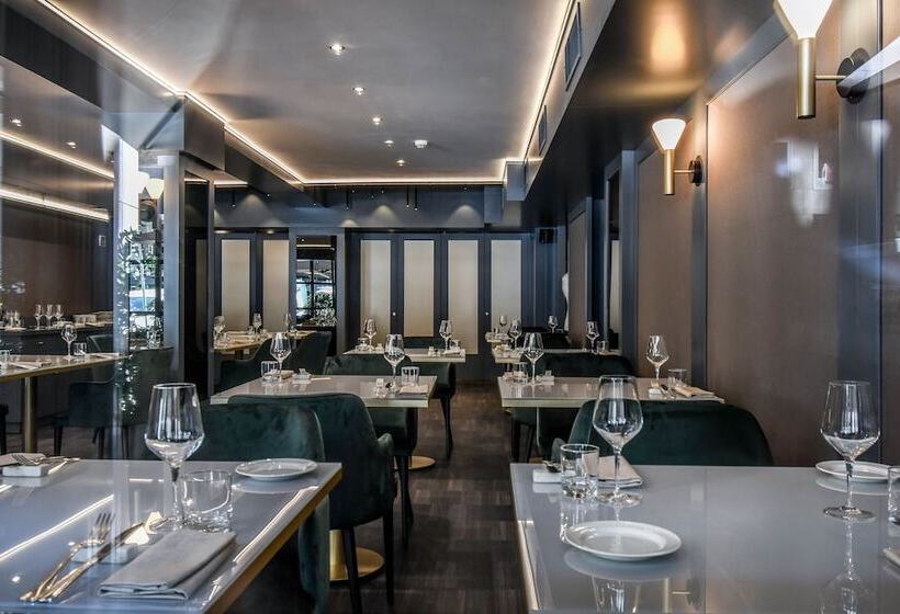 酒店 Sina De La Ville