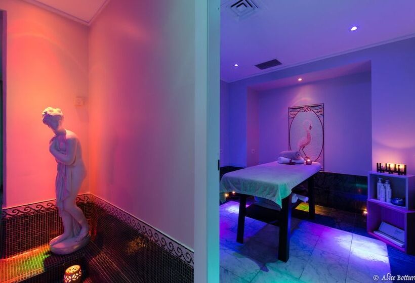 هتل Sina De La Ville