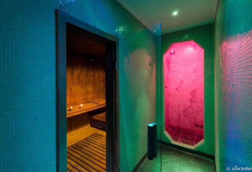 هتل Sina De La Ville