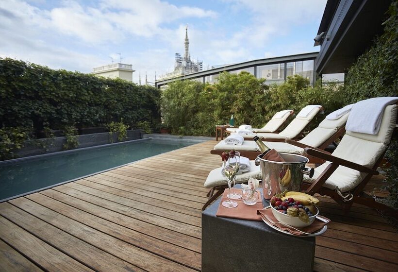 هتل Sina De La Ville