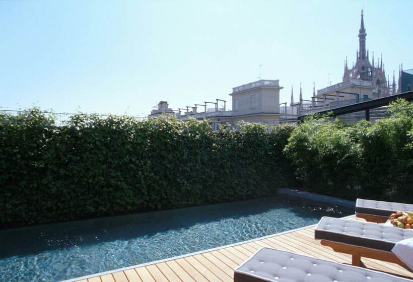 هتل Sina De La Ville