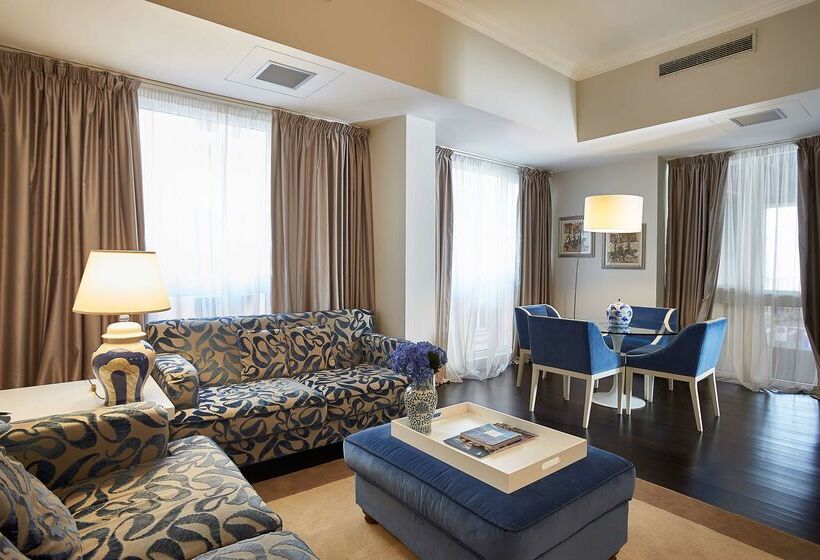 酒店 Sina De La Ville