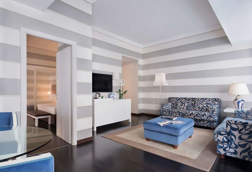 هتل Sina De La Ville