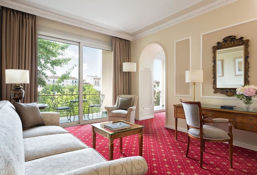 هتل Sina De La Ville