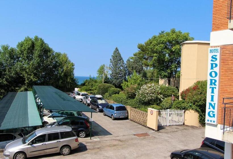 ホテル Sporting
