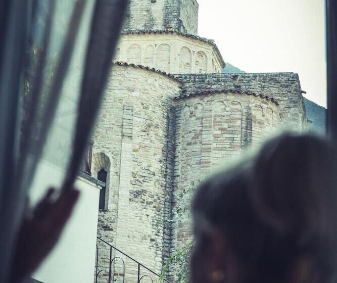 בית מלון כפרי Terme Di Frasassi