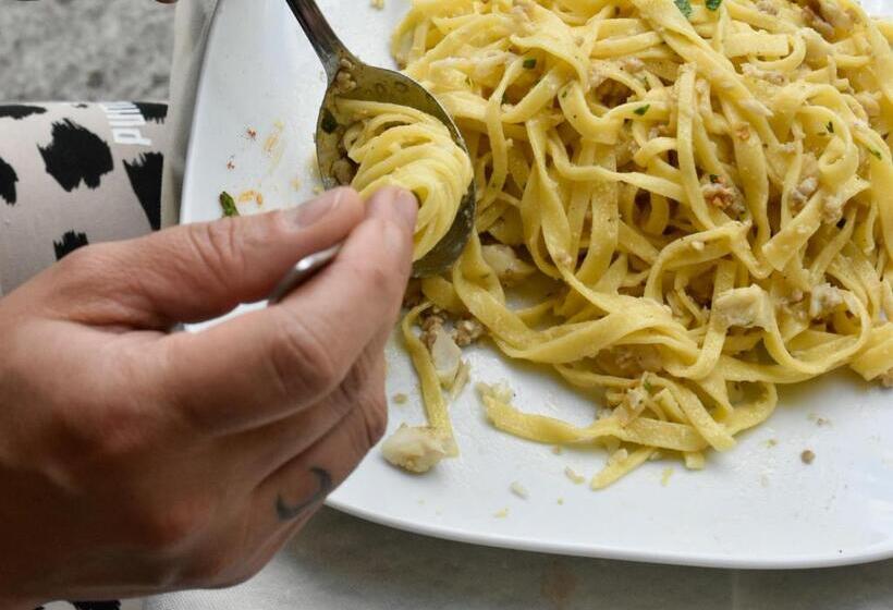 Отель Torricella