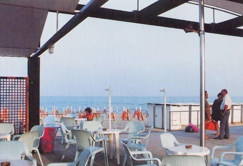فندق Turismo