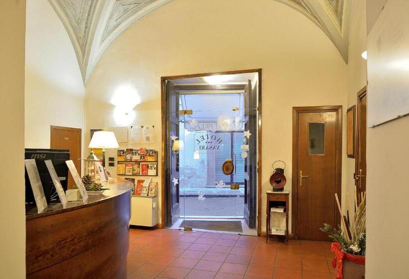 هتل Vasari