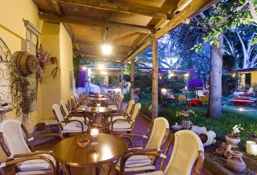 Villa Angela Hotel & Spa