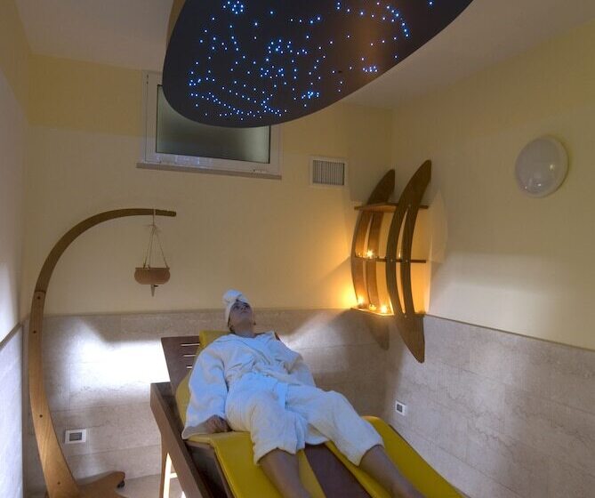 Villa Angela Hotel & Spa