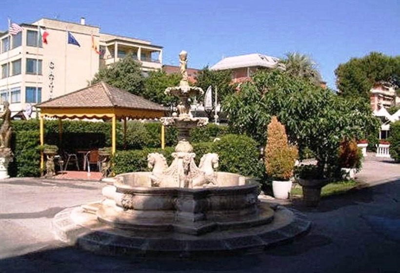 Bh Colombo Hotel Boschetto Holiday