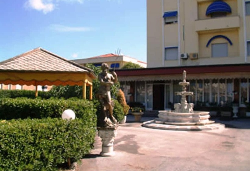 Bh Colombo Hotel Boschetto Holiday