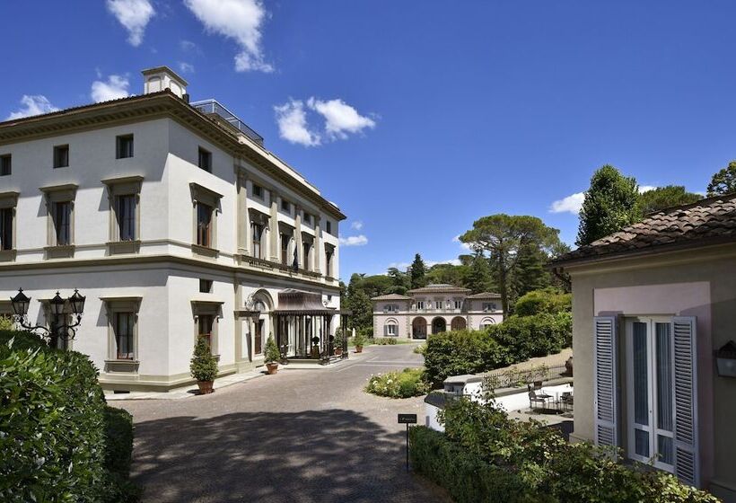 בית מלון כפרי Villa Cora