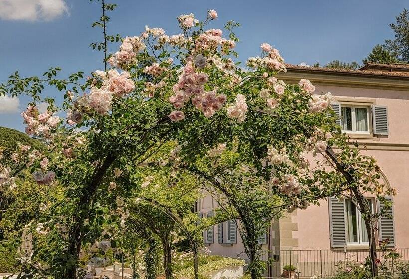 בית מלון כפרי Villa Cora