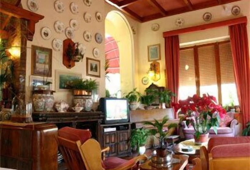 فندق Villa Pina Antico Francischiello