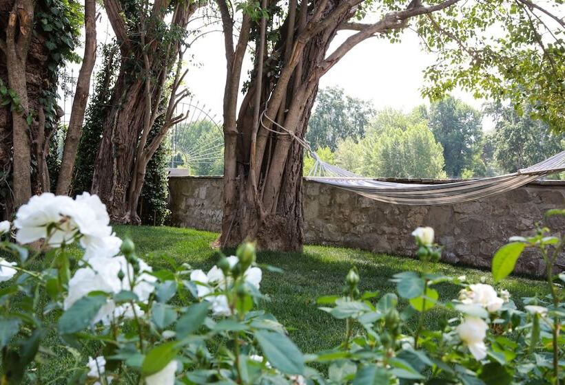 هتل Ville Sull'arno