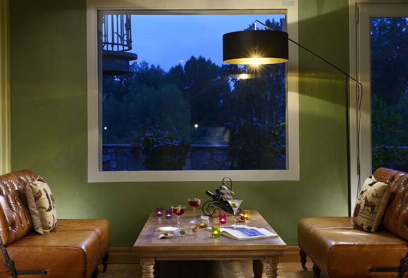 هتل Ville Sull'arno