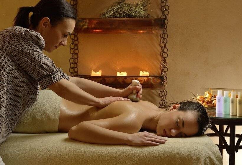 هتل Ville Sull'arno