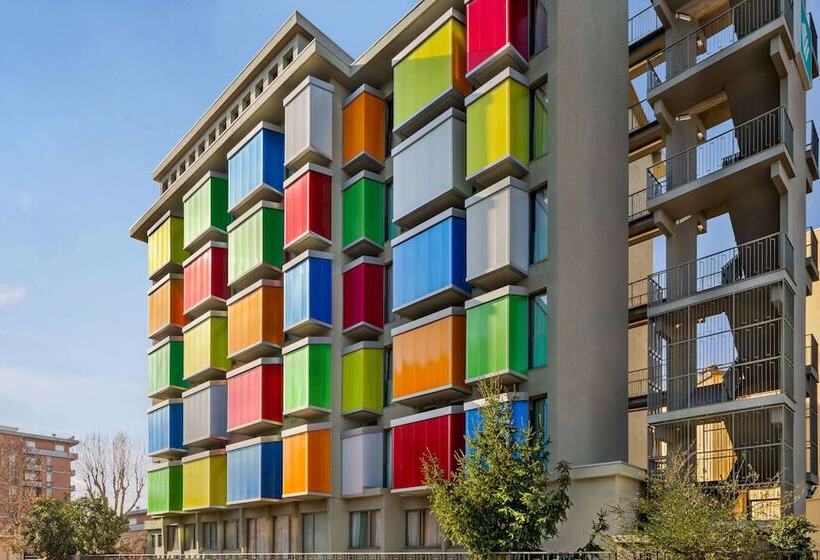 هتل Wyndham Garden Florence