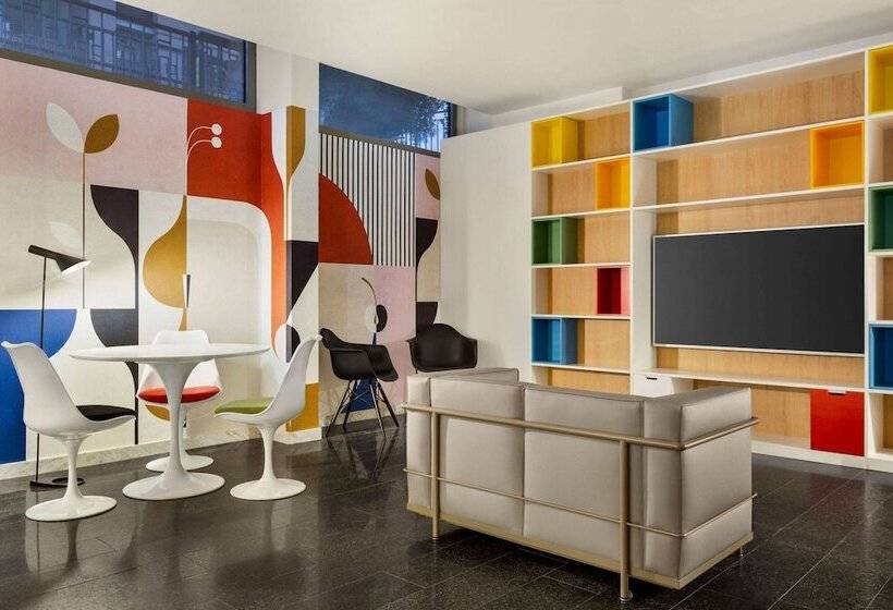 هتل Wyndham Garden Florence