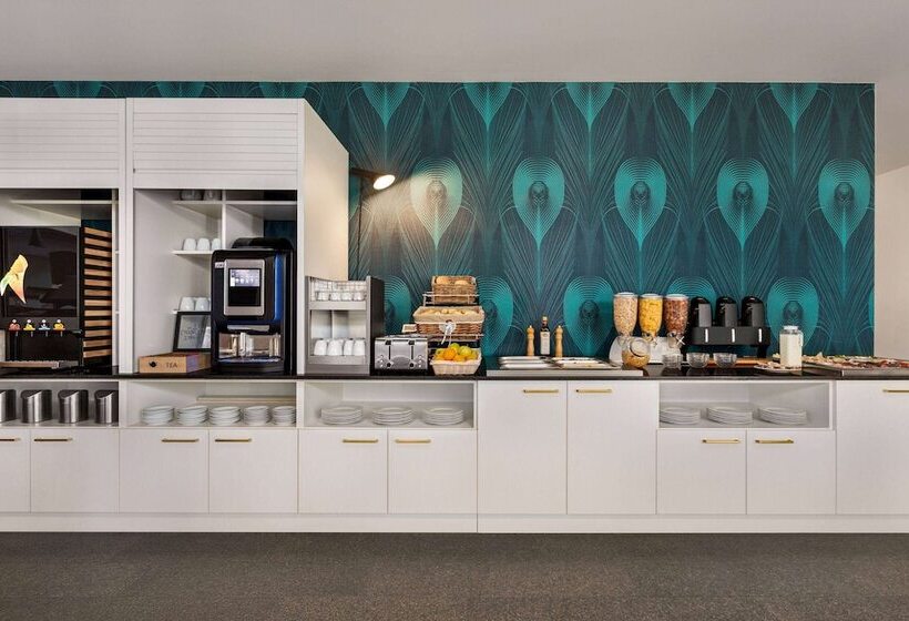 هتل Wyndham Garden Florence