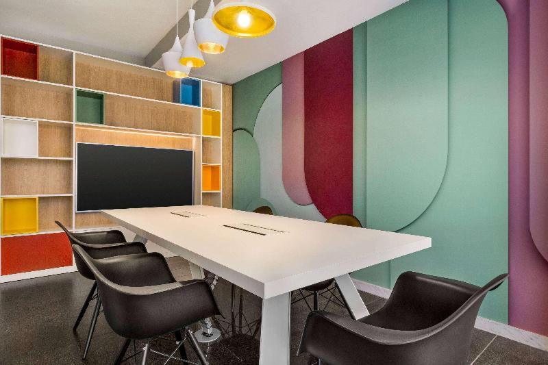 هتل Wyndham Garden Florence