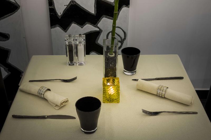 Lhp Hotel River & Spa