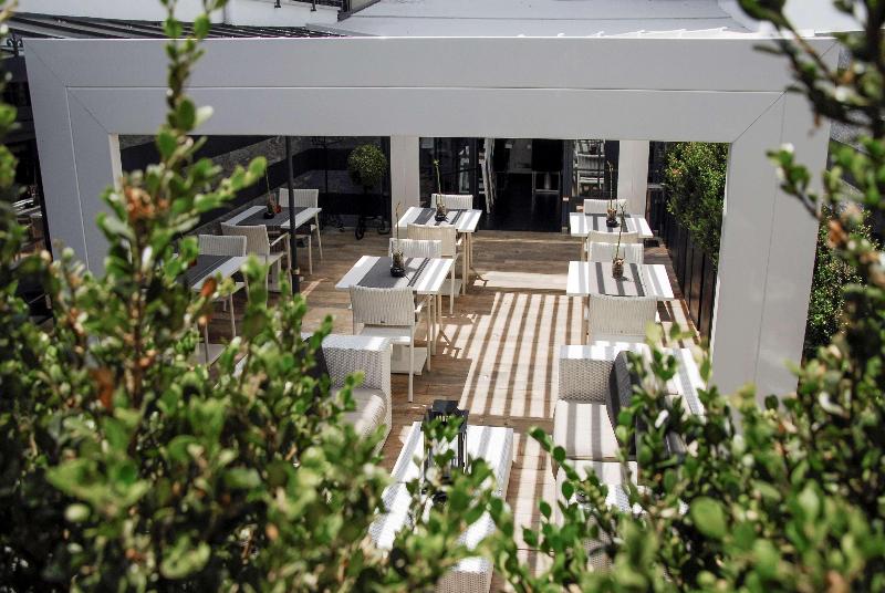 Lhp Hotel River & Spa