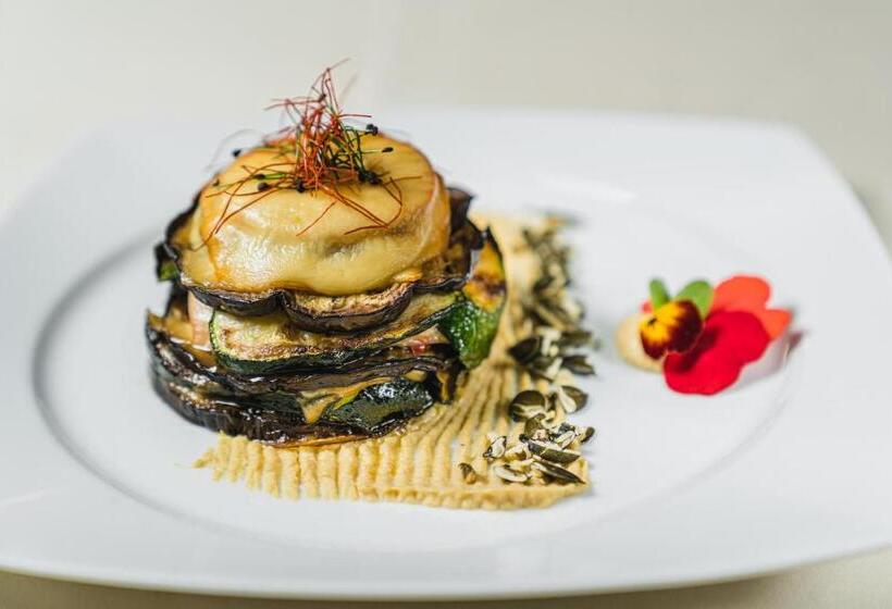 Lhp Hotel River & Spa