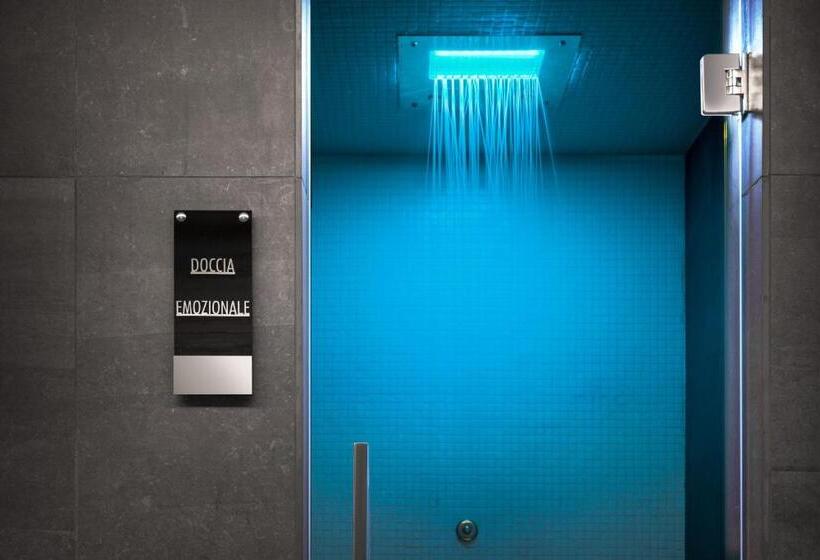 Lhp Hotel River & Spa