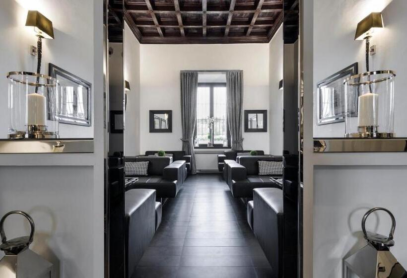 Lhp Hotel River & Spa