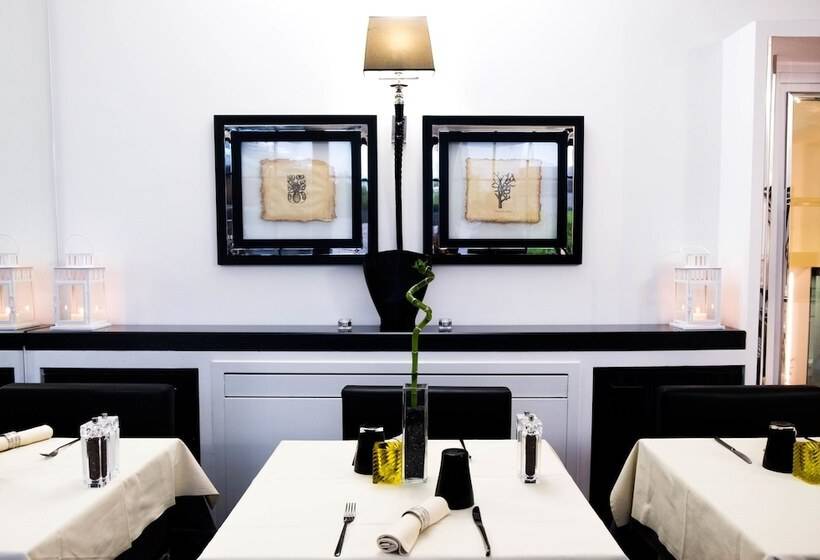 Lhp Hotel River & Spa