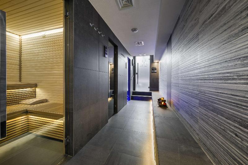 Lhp Hotel River & Spa